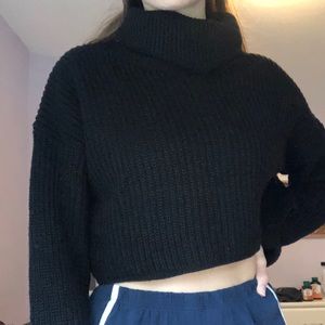 ❌SOLD❌ Missguided Cropped Turtleneck